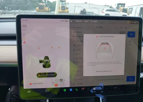2018 Tesla Model 3 Long Range/Mid Range z USA, uszkodzony, nr VIN 5YJ3E1EA4JF166045